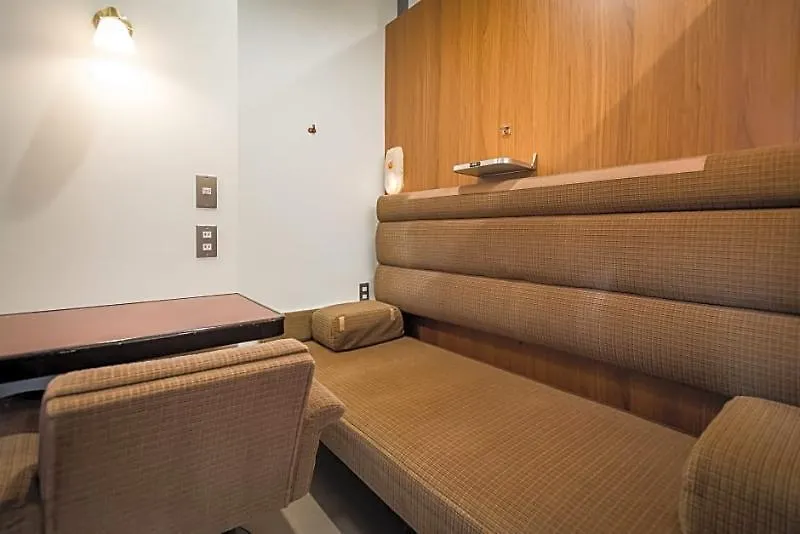Train Hostel Hokutosei Tokyo 0*,